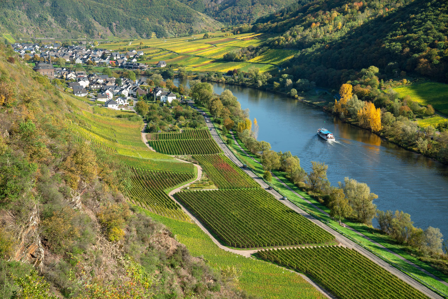 Schiff auf der Mosel